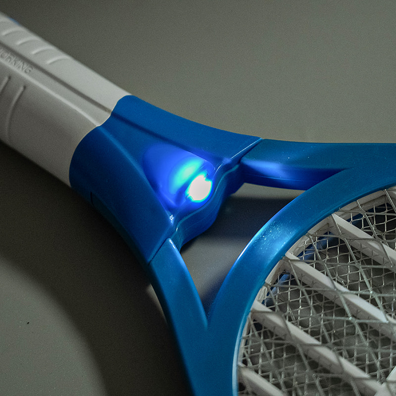 FF-108 چراغ قوه جداشدنی LED سرب اسید باتری 250 میلی آمپر ساعتی با دوشاخه پشه گیر برقی FF-108 چراغ قوه جداشدنی LED سرب اسید باتری 250 میلی آمپر ساعتی با دوشاخه پشه گیر برقی